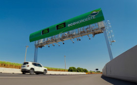 Projeto de Lei prev&ecirc; aviso a motorista sobre cobran&ccedil;a de ped&aacute;gio Free Flow