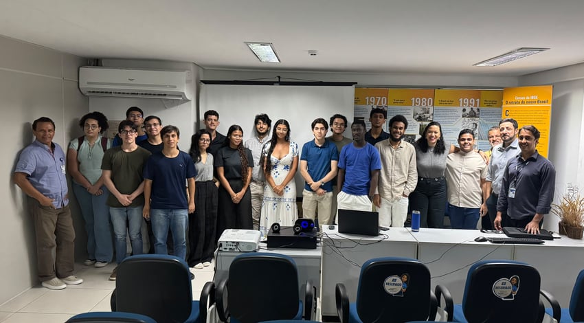 Estudantes conhecem trabalho do IBGE