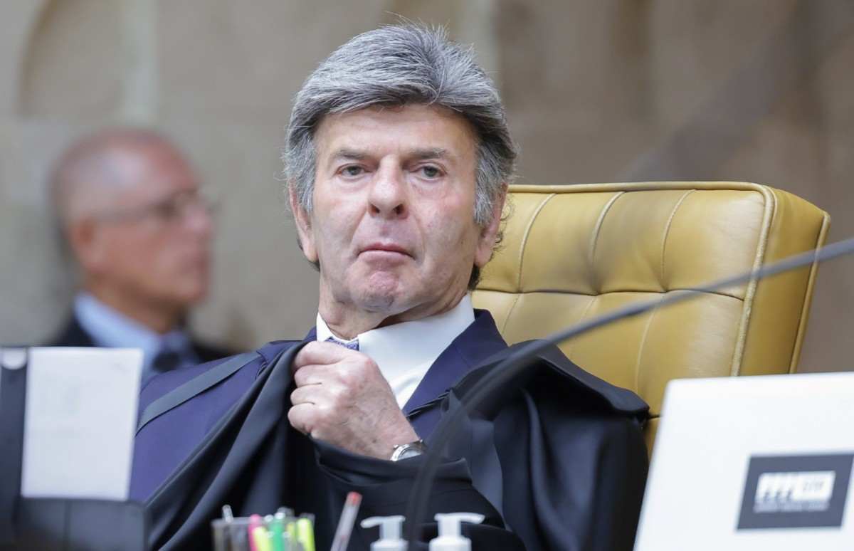 Fux d&aacute; 10 dias ao Senado para apresentar acessos de Viviane Barci e Vorcaro