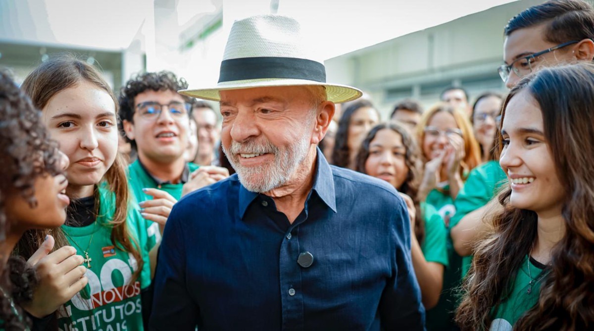Quem e como s&atilde;o os trabalhadores de hoje?