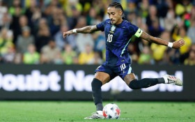 Raphinha tem les&atilde;o detectada e est&aacute; desconvocado da Sele&ccedil;&atilde;o