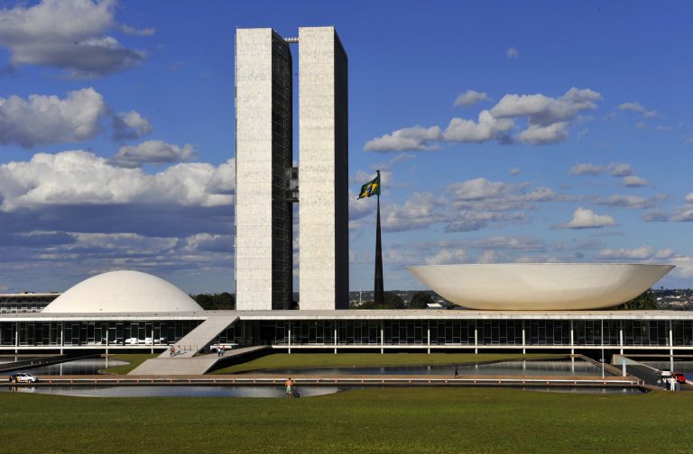 Elei&ccedil;&atilde;o muda bancada paulista e deixa 20 atuais deputados sem reelei&ccedil;&atilde;o na C&acirc;mara