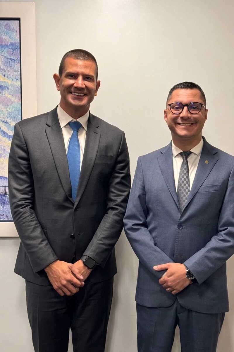 Prefeito de Nova Friburgo v&ecirc; vit&oacute;ria de Ruas como portas abertas