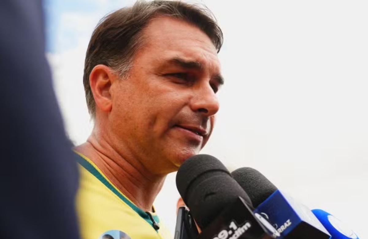 PP e Uni&atilde;o Brasil oficializam apoio a Fl&aacute;vio Bolsonaro no 2&ordm; turno