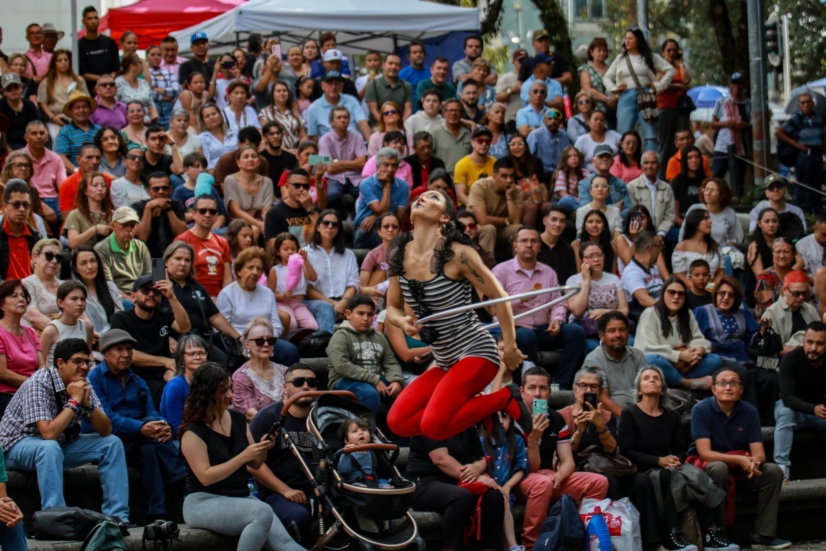 Companhia circense de Maric&aacute; na Col&ocirc;mbia