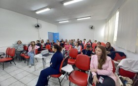 Valinhos inicia capacita&ccedil;&atilde;o em Libras para ampliar atendimento &agrave;s pessoas surdas