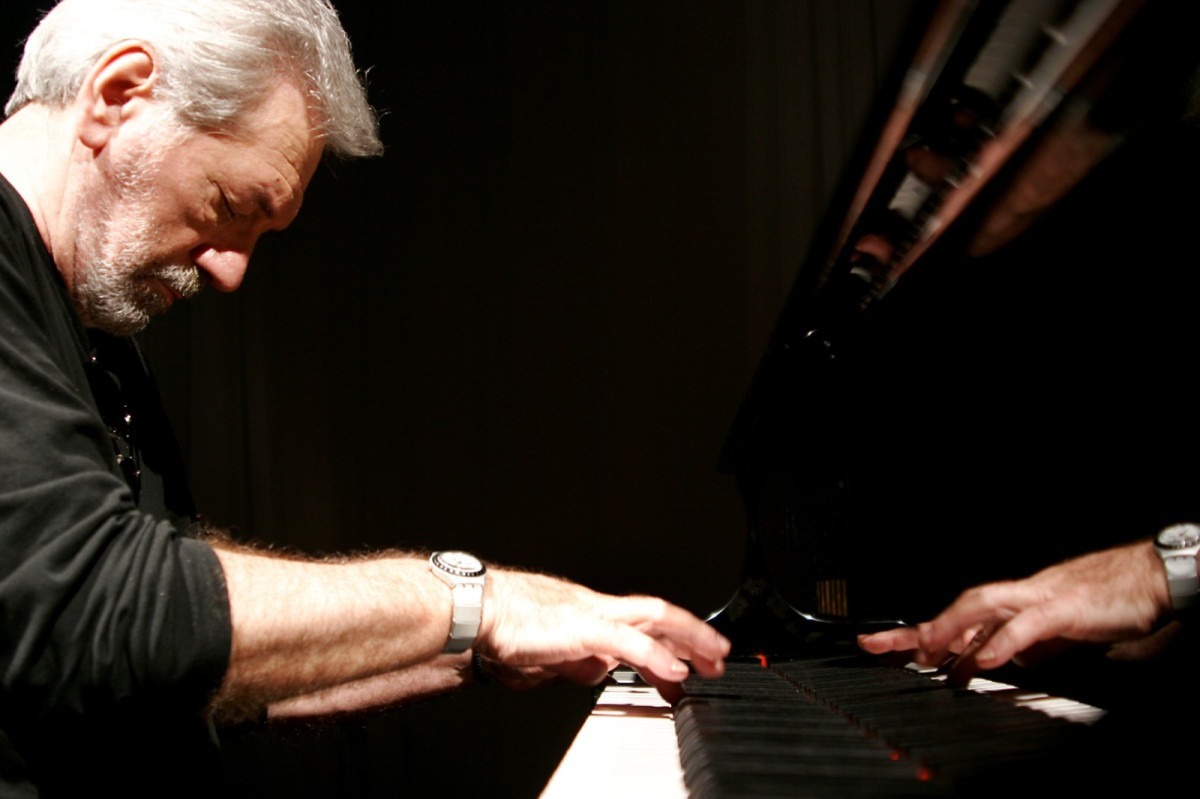 BRASILIANAS | Cerrado Jazz homenageia C&eacute;sar Camargo Mariano e abre programa&ccedil;&atilde;o com atividades no DF