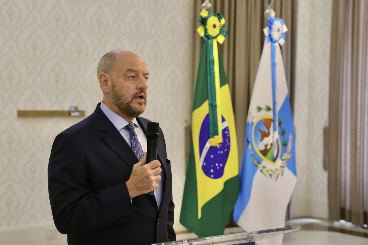 Coluna Magnavita | Estado do Rio afirma que j&aacute; atingiu os m&iacute;nimos constitucionais da Educa&ccedil;&atilde;o e da Sa&uacute;de