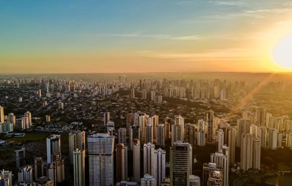 Goi&acirc;nia sedia festival pelo anivers&aacute;rio de 93 anos