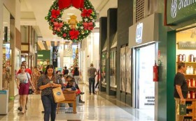 BRASILIANAS | Com&eacute;rcio do DF deve abrir 4,5 mil vagas tempor&aacute;rias no fim do ano