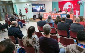 Servidores da Justi&ccedil;a Federal protestam contra atrasos salariais