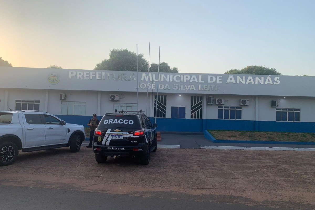 Opera&ccedil;&atilde;o apura contratos p&uacute;blicos