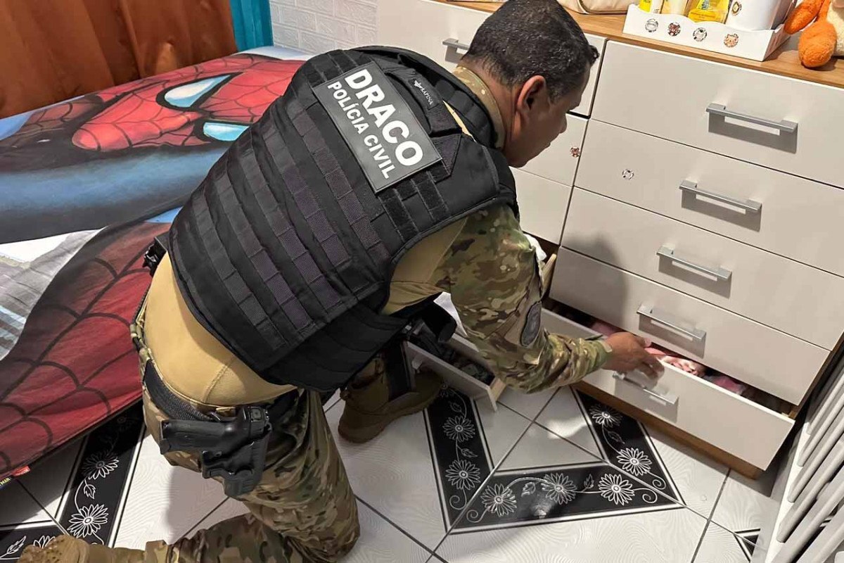 Pol&iacute;cia Civil do PR realiza megaopera&ccedil;&atilde;o interestadual
