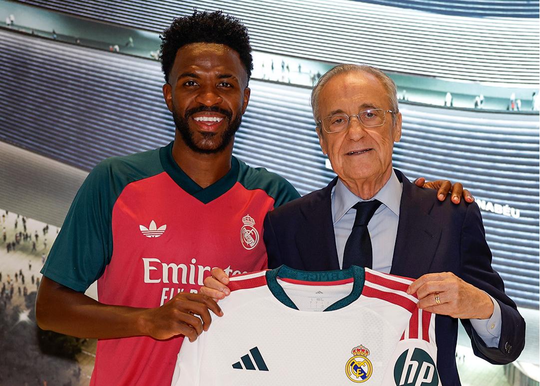 Vini Jr. pega gancho e est&aacute; fora do 'El Cl&aacute;sico'