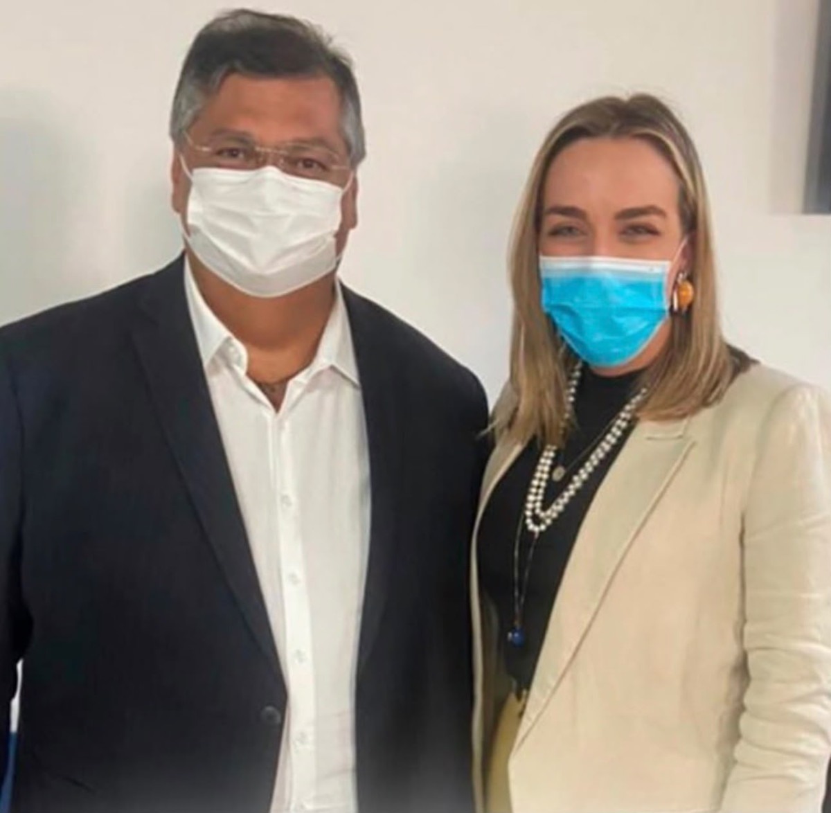 Roberta com petistas