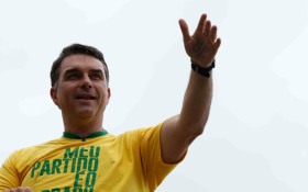 Fl&aacute;vio Bolsonaro contesta elei&ccedil;&atilde;o de Lula e diz que far&aacute; oposi&ccedil;&atilde;o dos EUA