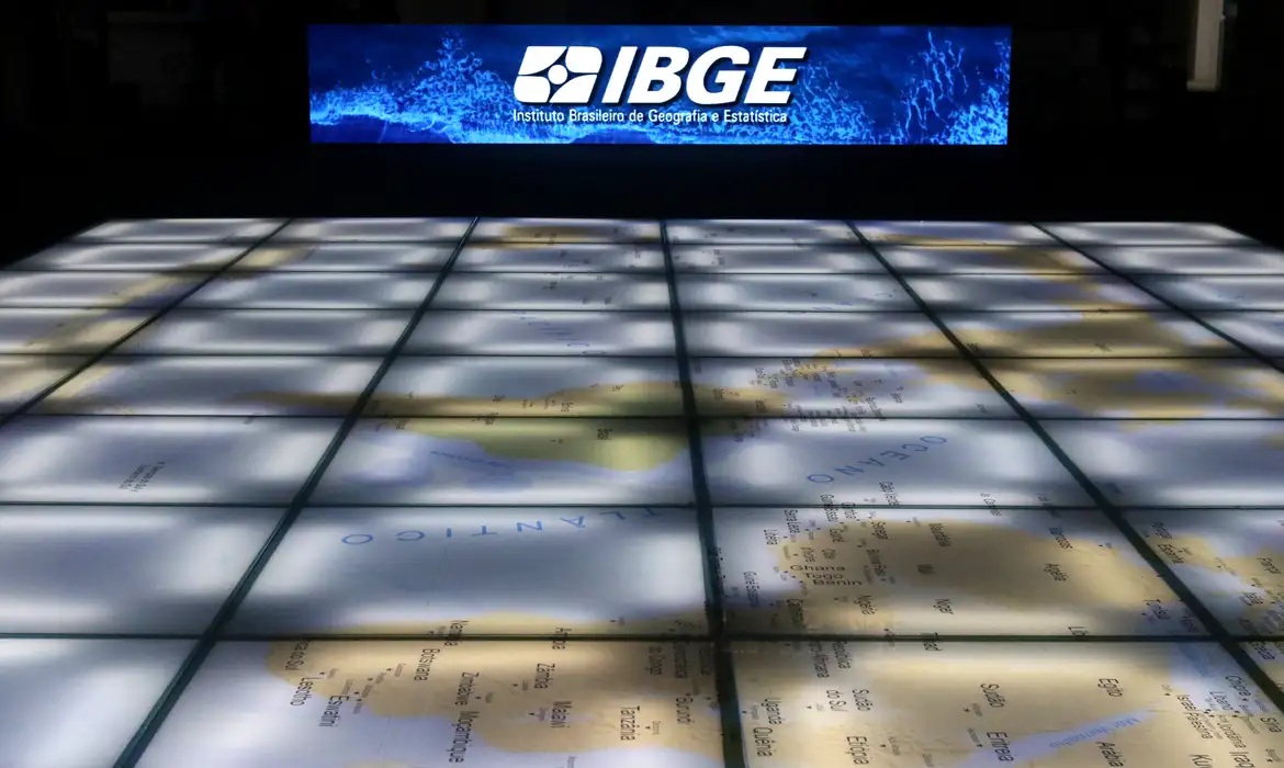 IBGE &eacute; autorizado a abrir processo para 325 vagas tempor&aacute;rias