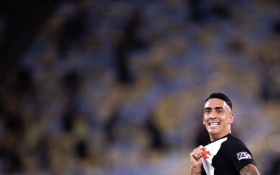Vasco e Corinthians fazem cl&aacute;ssico contra o Z4
