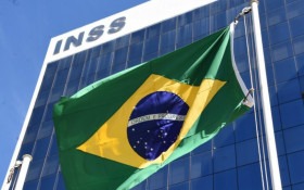 Coluna Magavita: O fator INSS n&atilde;o pode ser ignorado. Disparo de mensagens como prova de vida assustou