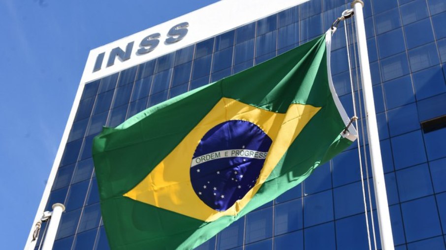 Coluna Magavita: O fator INSS n&atilde;o pode ser ignorado. Disparo de mensagens como prova de vida assustou