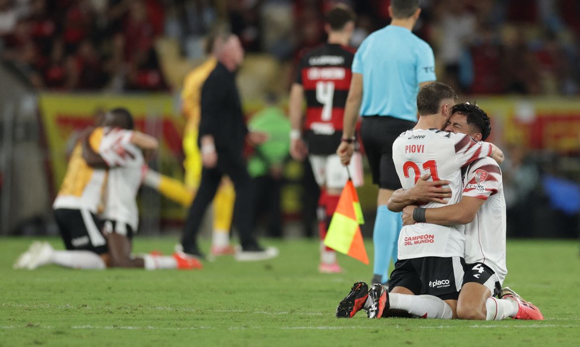 Flamengo aciona tribunais para tentar vaga na final da Libertadores