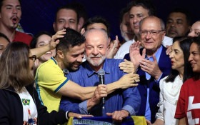 Mobiliza&ccedil;&atilde;o e estrat&eacute;gia digital s&atilde;o principais marcas da virada de Lula