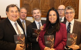 Grandes nomes do Judici&aacute;rio prestigiam lan&ccedil;amento de livro de Marcelo Lima Buhatem