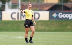 CBF inicia testes da c&acirc;mera corporal para &aacute;rbitros do Brasil