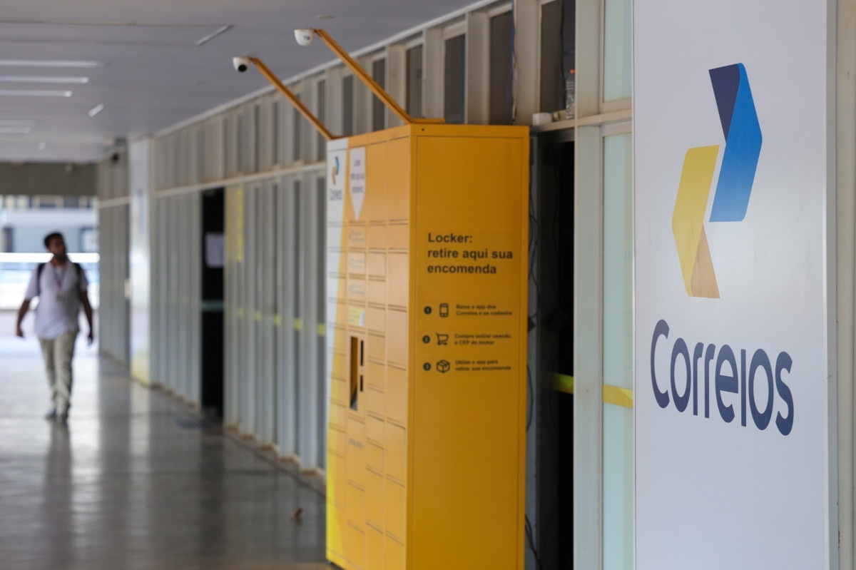 Empr&eacute;stimo dos Correios pode virar d&iacute;vida? Entenda