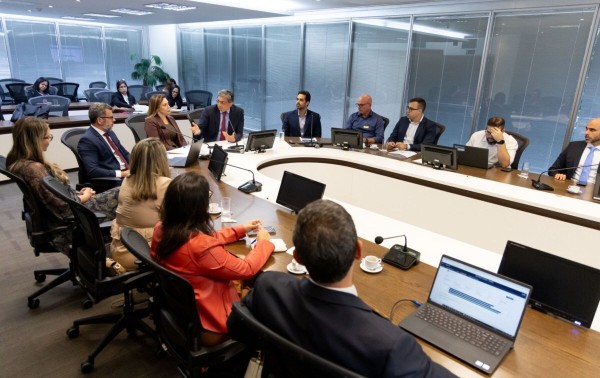 Coluna Magnavita | Transi&ccedil;&atilde;o entre os governos Couto e Ruas est&aacute; sendo ampla, geral e irrestrita